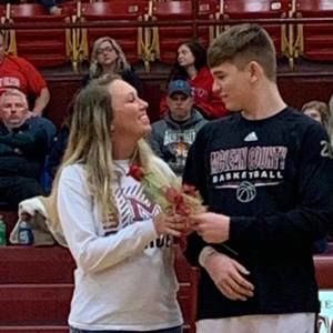 Meet your Posher, Amy